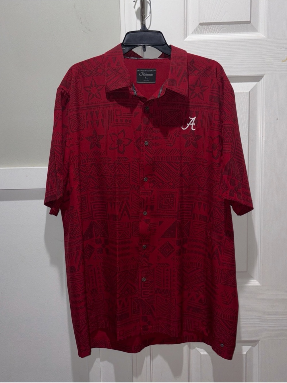 Chiliwear Alabama Crimson Tide Men’s XL Hawaiian Shirt Floral
